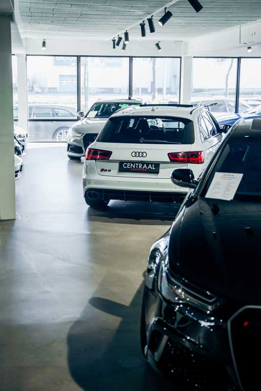 Centraal Exclusief Showroom 24