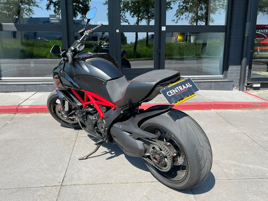 Ducati Tour Diavel 154PK – Keyless - Afbeelding 6