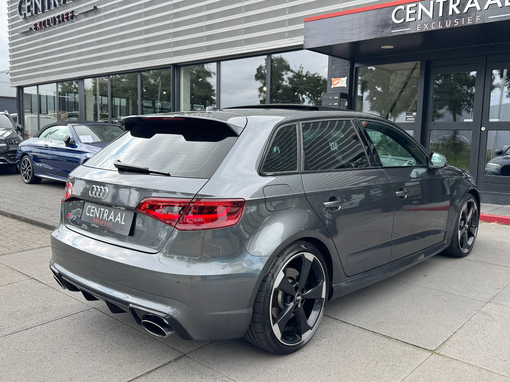 Audi RS3 Sportback 2.5 TFSI Quattro – Pano – B&O – Schaalstoelen – Camera – ACC – NL-Auto – Keyless – Leder – 367PK - Afbeelding 33