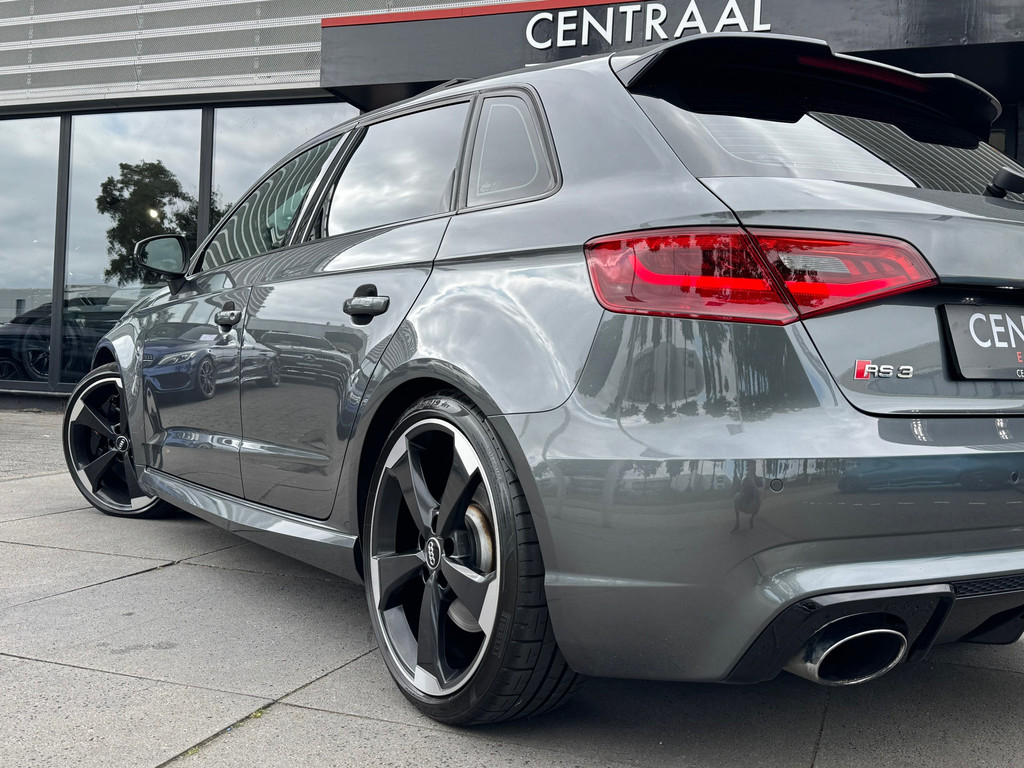 Audi RS3 Sportback 2.5 TFSI Quattro – Pano – B&O – Schaalstoelen – Camera – ACC – NL-Auto – Keyless – Leder – 367PK - Afbeelding 49
