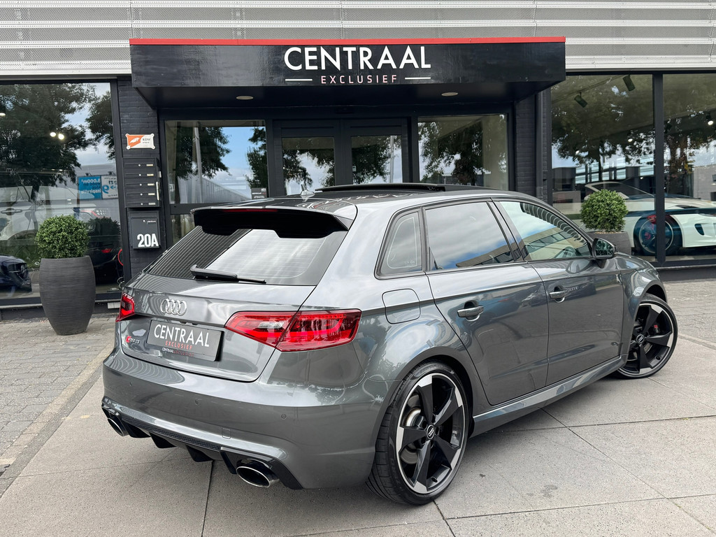 Audi RS3 Sportback 2.5 TFSI Quattro – Pano – B&O – Schaalstoelen – Camera – ACC – NL-Auto – Keyless – Leder – 367PK - Afbeelding 4