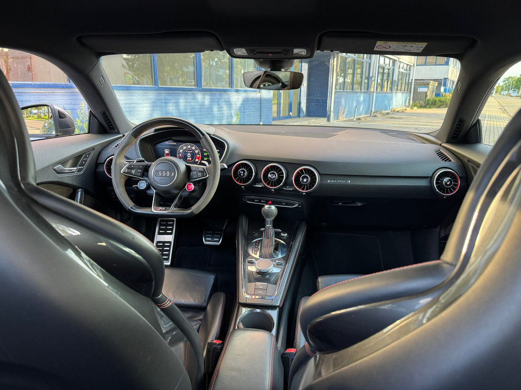 Audi TT 2.5 TFSI TT RS quattro B&O – Carbon – 400PK – Camera – BTW - Afbeelding 27