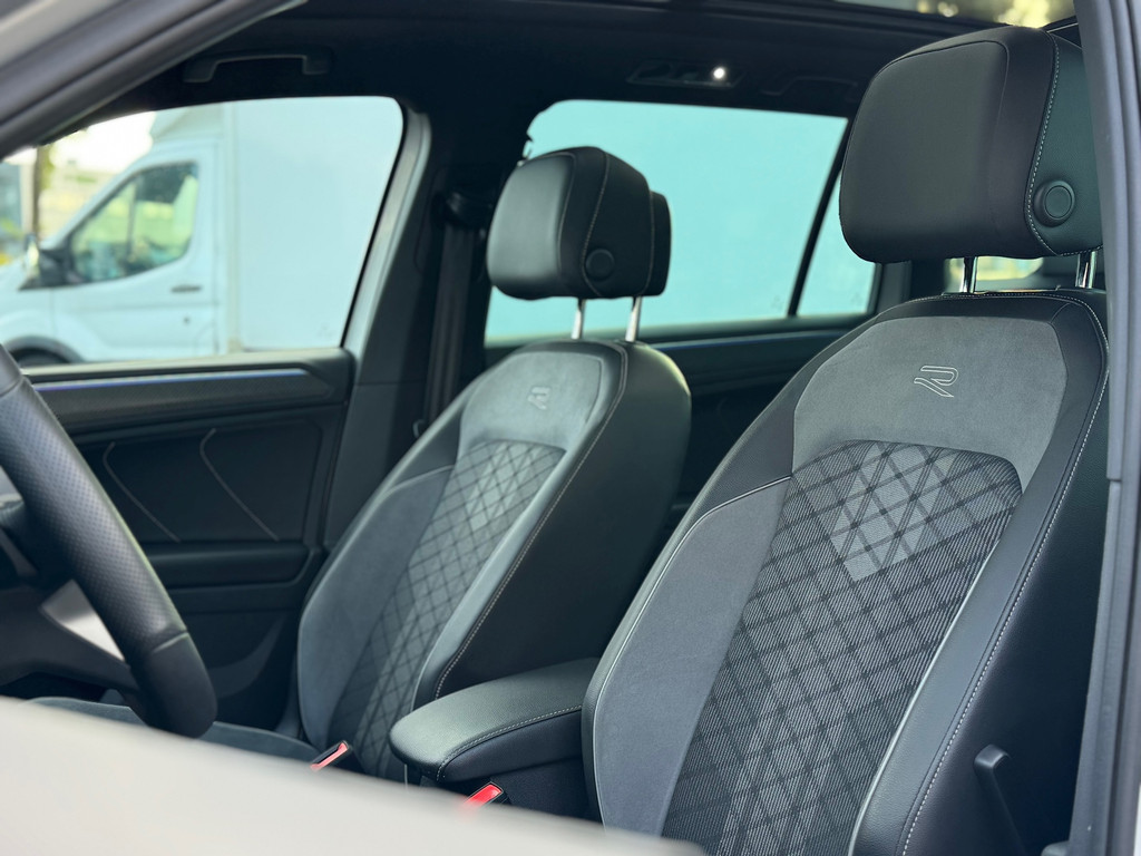 Volkswagen Tiguan 1.4 TSI eHybrid R-Line 245PK – Pano – ACC – Carplay – DCC – Camera - Afbeelding 26