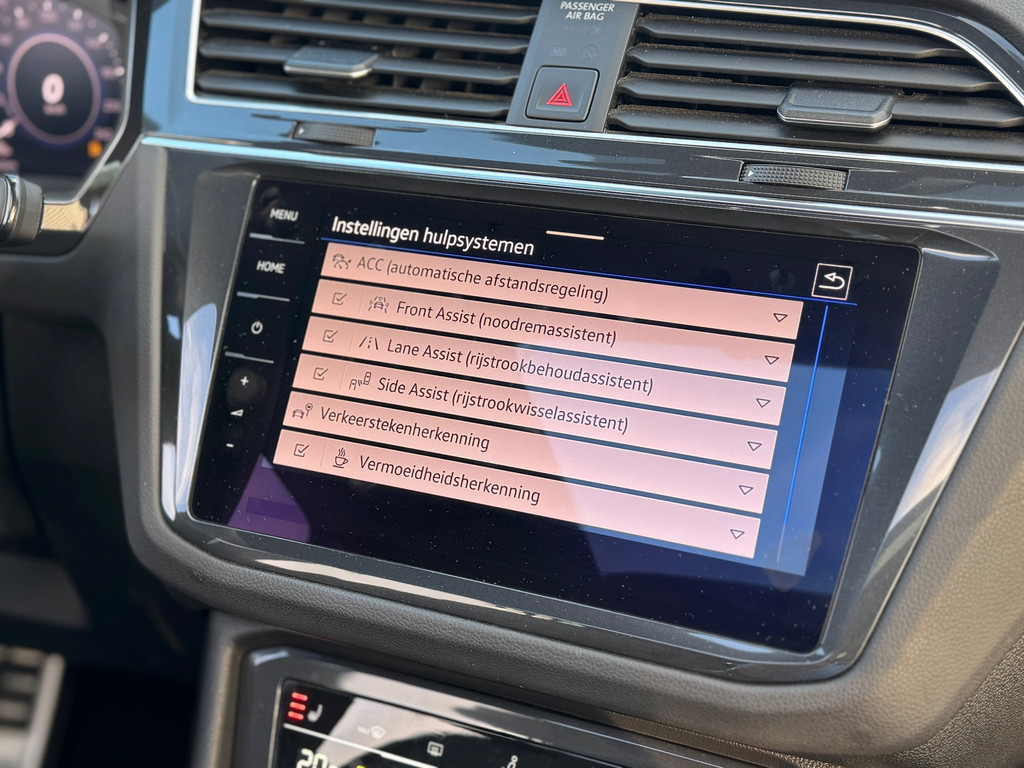 Volkswagen Tiguan 1.4 TSI eHybrid R-Line 245PK – Pano – ACC – Carplay – DCC – Camera - Afbeelding 9