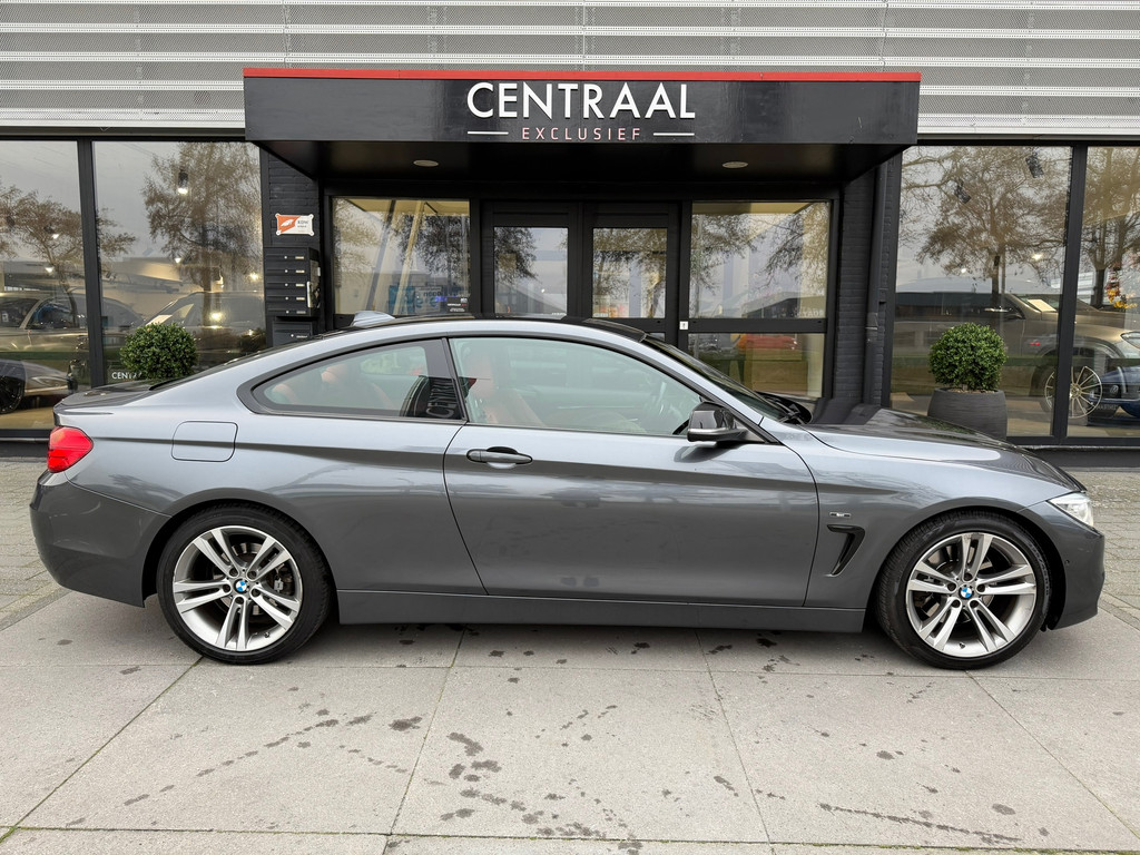 BMW 4 Serie Coupé 428i High Exe Sportline – Head-Up – Camera – Keyless – Leder – Stoelverwarming – NL-Auto - Afbeelding 22