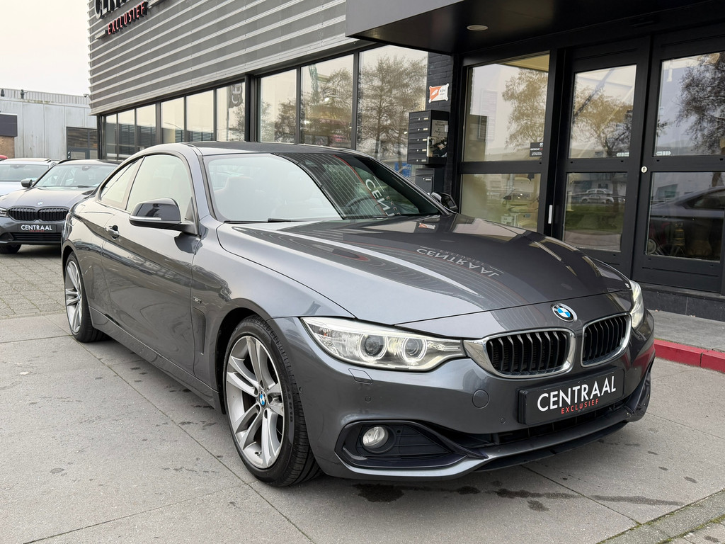 BMW 4 Serie Coupé 428i High Exe Sportline – Head-Up – Camera – Keyless – Leder – Stoelverwarming – NL-Auto - Afbeelding 26