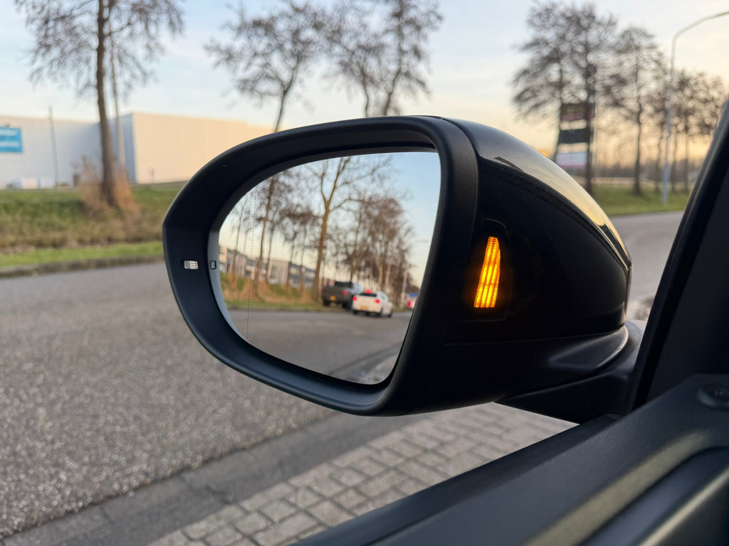 Volkswagen Taigo 1.5 TSI R-Line 150PK – Keyless – IQ-Lights – ACC – Camera – Virtiual-Cockpit - Afbeelding 44