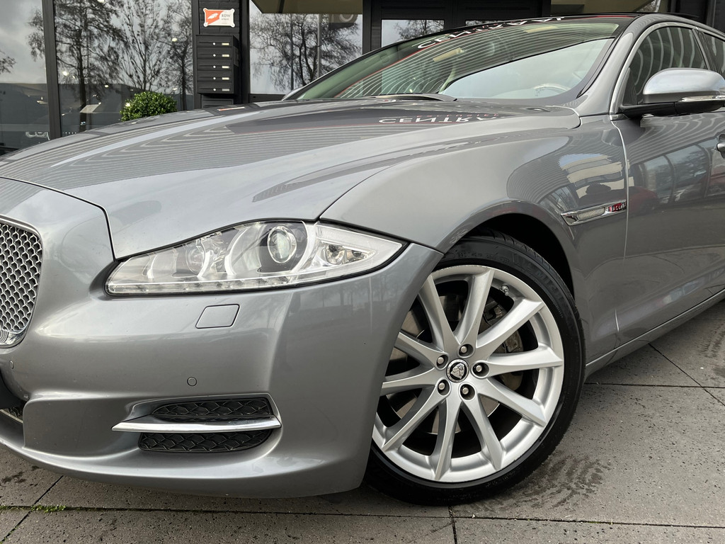 Jaguar XJ 3.0 V6 SC Premium Luxury LWB 340PK Pano I Meridian I Memory I Camera I ACC I Leder - Afbeelding 43