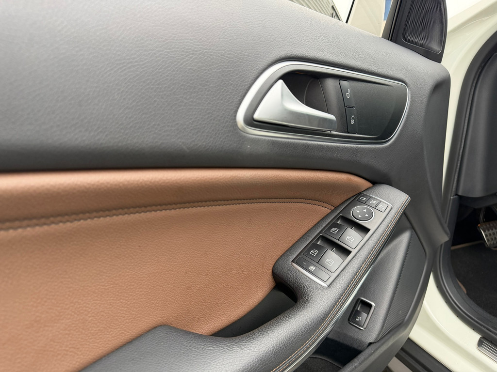 Mercedes-Benz GLA 200 Prestige AMG Leder – Pano – Xenon – Climaat.C. - Afbeelding 33