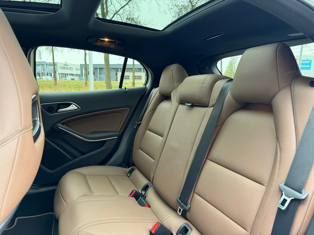 Mercedes-Benz GLA 200 Prestige AMG Leder – Pano – Xenon – Climaat.C. - Afbeelding 44