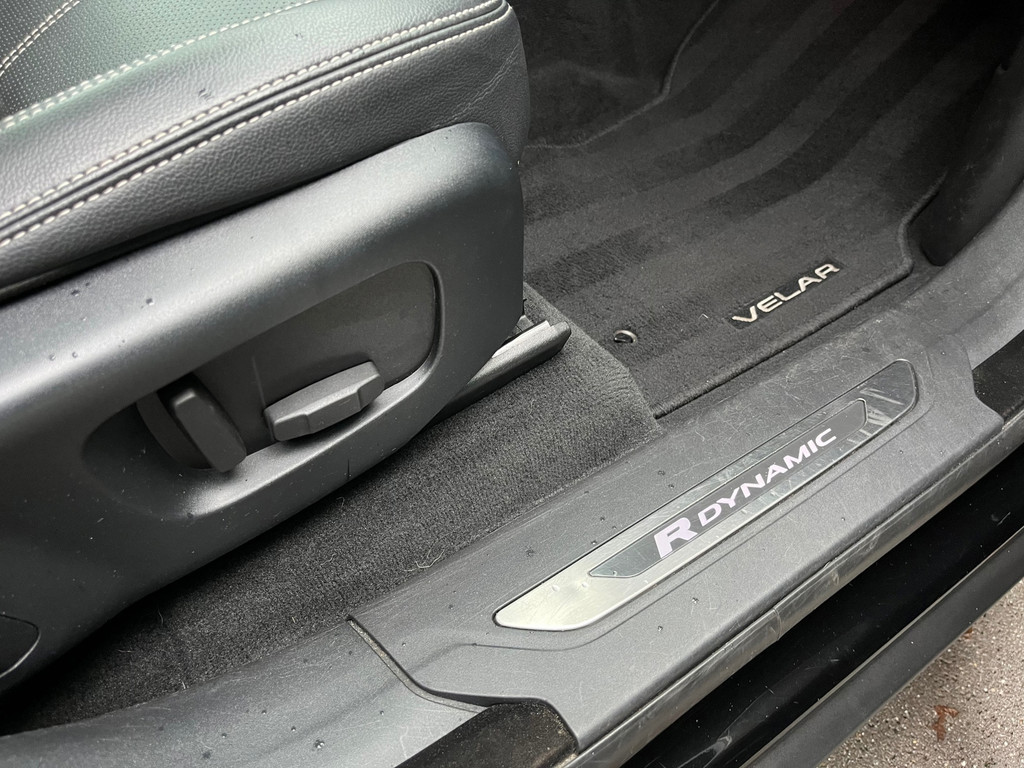 Land Rover Range Rover Velar 2.0 P300 Turbo AWD R-Dynamic 300PK – Pano – Luchtvering – Meridian – ACC – Memory – Camera – Keyless – Leder - Afbeelding 47