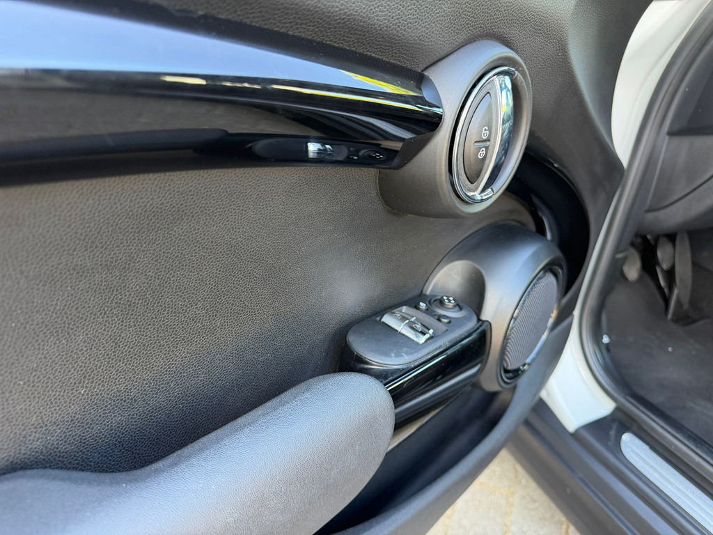 MINI 3-deurs 1.5 Cooper Chili 136PK – Carplay – Keyless – Led – Sportstoelen - Afbeelding 39