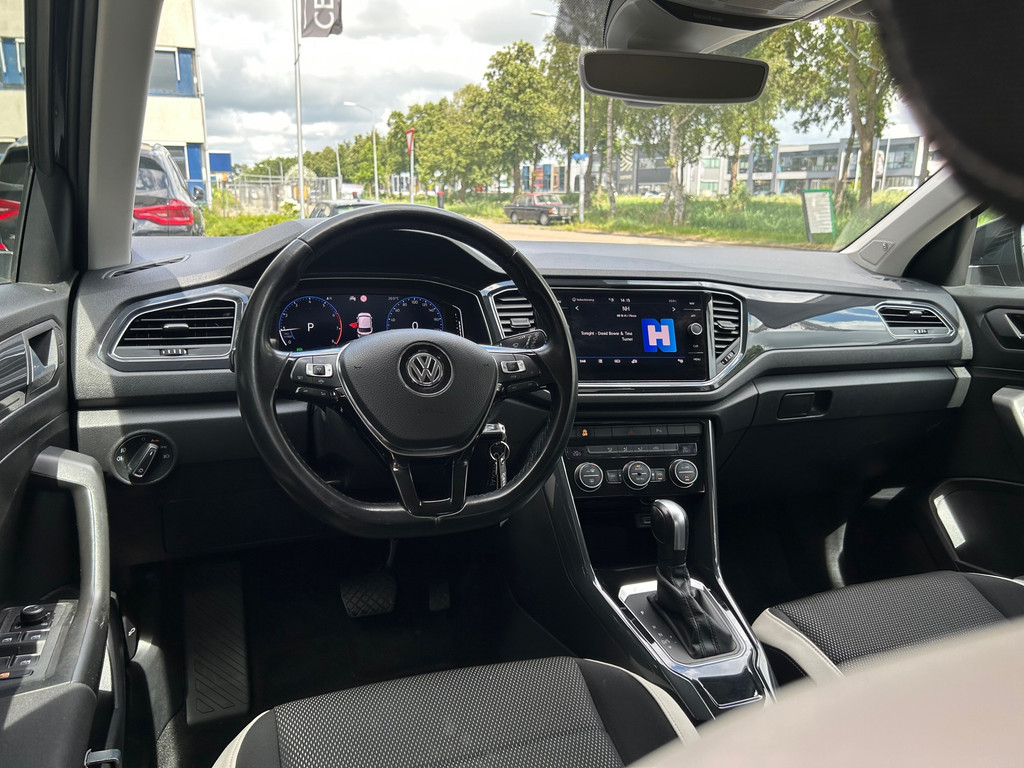 Volkswagen T-Roc 1.5 TSI Sport – NL-Auto – ACC – ParkPilot – Trekhaak – CarPlay – Navi - Afbeelding 29