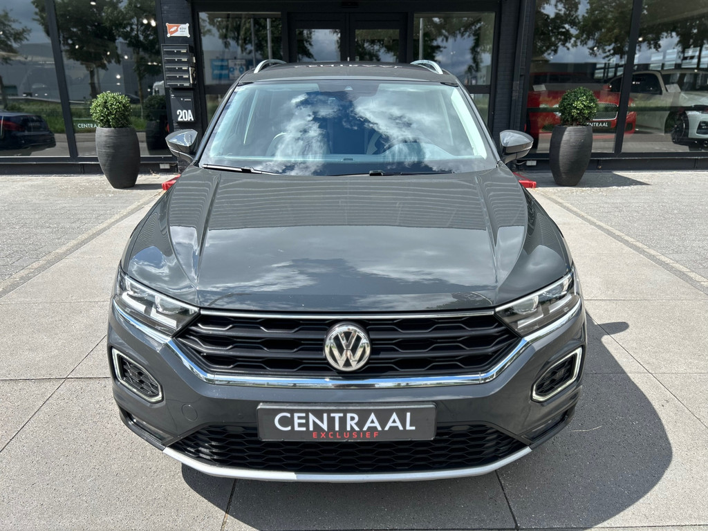 Volkswagen T-Roc 1.5 TSI Sport – NL-Auto – ACC – ParkPilot – Trekhaak – CarPlay – Navi - Afbeelding 2