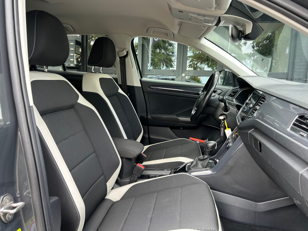 Volkswagen T-Roc 1.5 TSI Sport – NL-Auto – ACC – ParkPilot – Trekhaak – CarPlay – Navi - Afbeelding 7