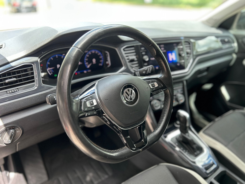 Volkswagen T-Roc 1.5 TSI Sport – NL-Auto – ACC – ParkPilot – Trekhaak – CarPlay – Navi - Afbeelding 8