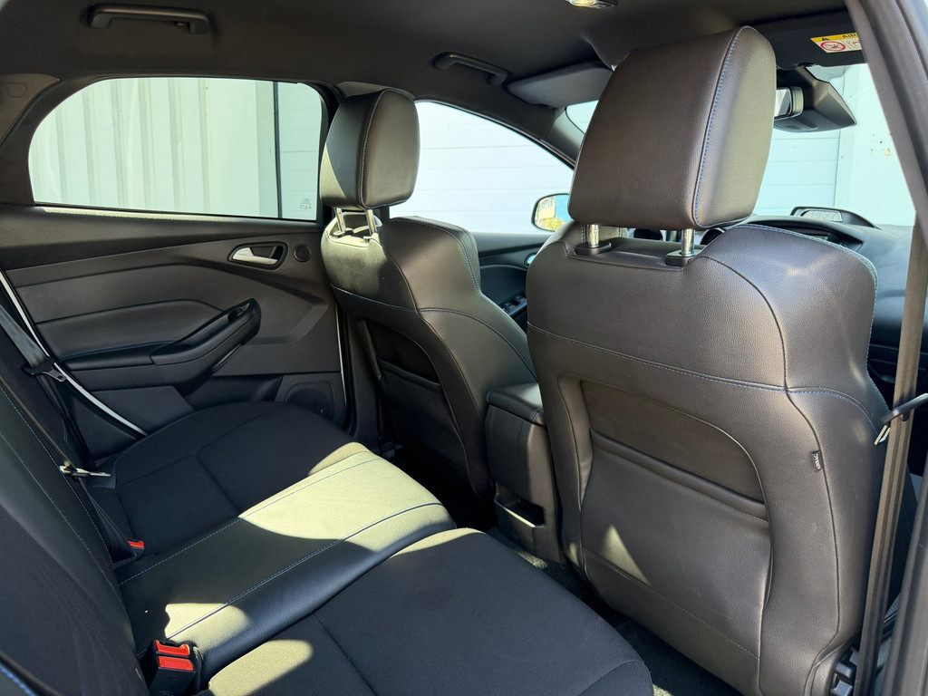 Ford Focus 2.3 RS 355PK – Camera – Navi – Xenon – Sony-Sound – Keyless - Afbeelding 29