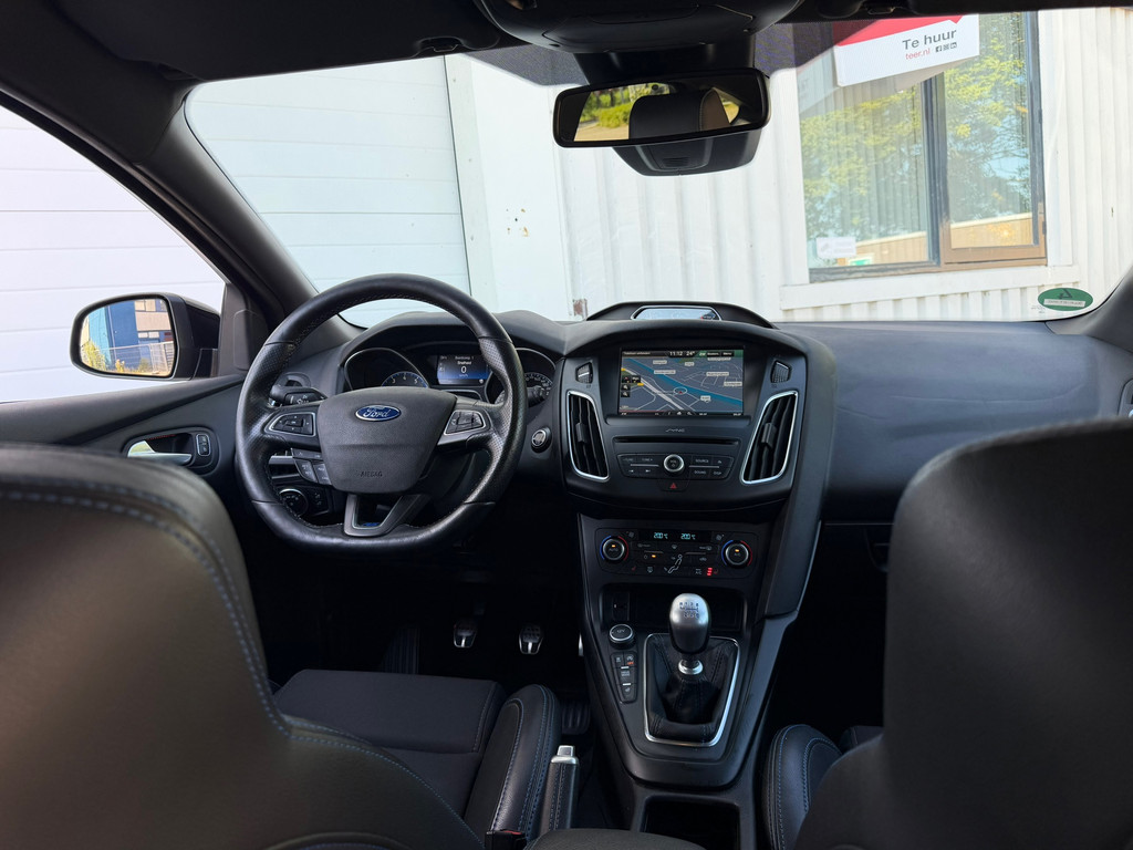 Ford Focus 2.3 RS 355PK – Camera – Navi – Xenon – Sony-Sound – Keyless - Afbeelding 36