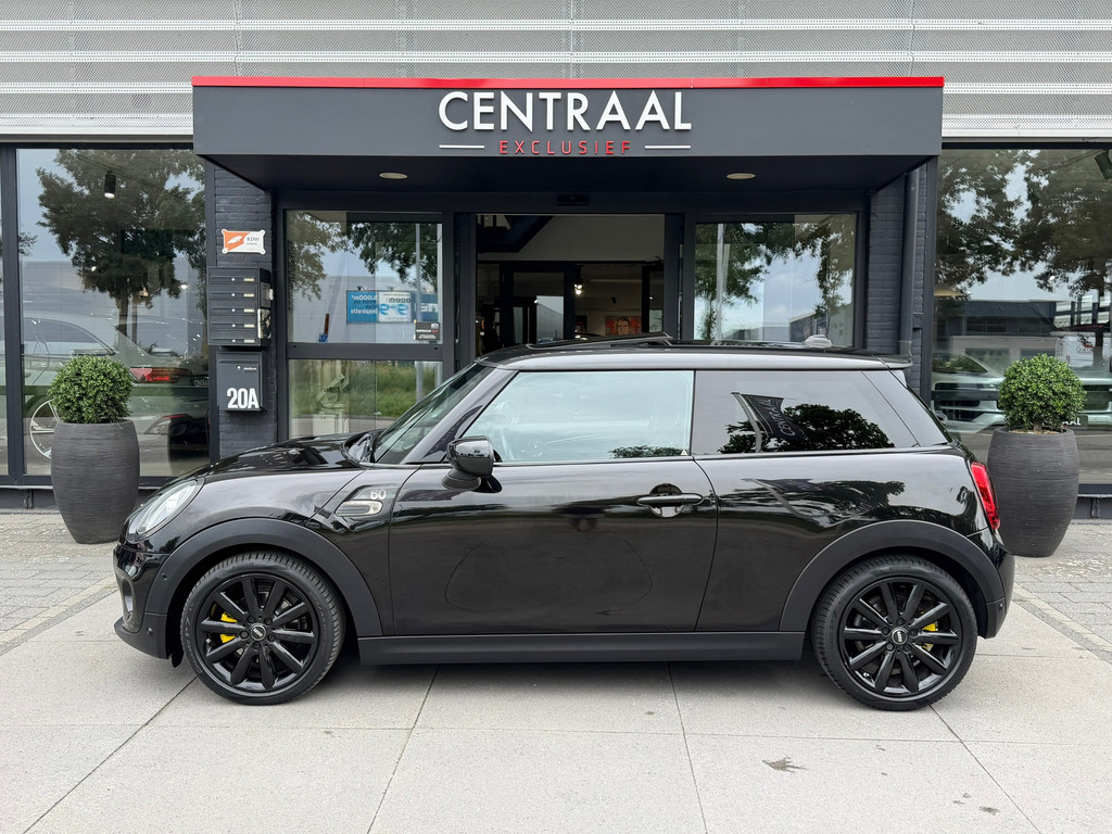 MINI Cooper 1.5 Cooper 60 Years Edition Pano – Harman&Kardon – Leder – Carplay – Keyless – 136PK - Afbeelding 23