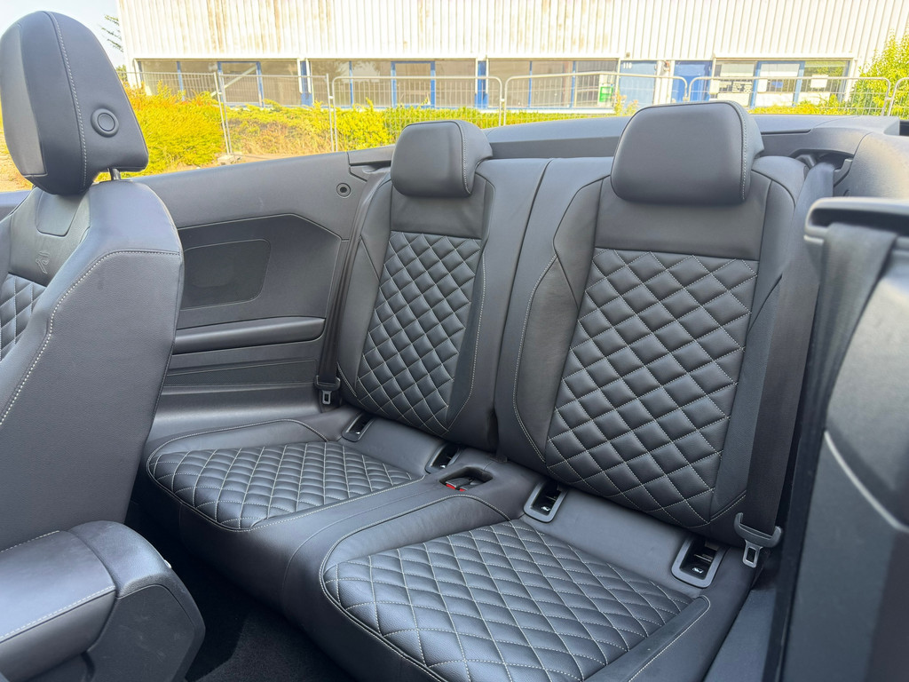 Volkswagen T-Roc Cabrio 1.5 TSI R-Line Leder – ACC – Keyless – Beats – IQ-Lights – Carplay – Camera – Virtual-cockpit - Afbeelding 31