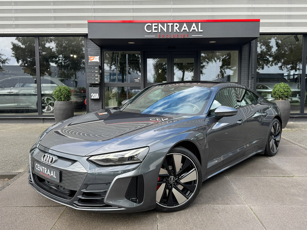 Audi e-tron GT GT 93 kWh NL-Auto - Luchtvering - Memory - 476PK - Carplay - ACC - Matrix - Camera