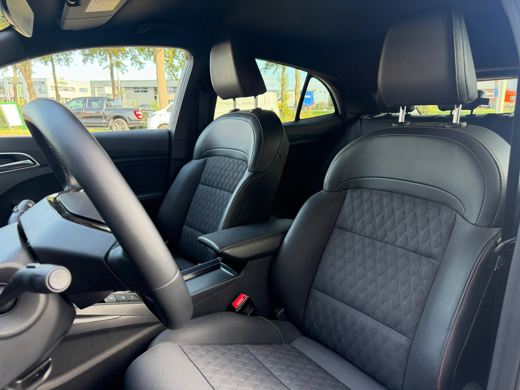 MG MG3 Hybrid plus 1.5 Hybrid plus Luxury ACC – Carplay – Keyless – 360Camera – Grantiet m2032 - Afbeelding 24