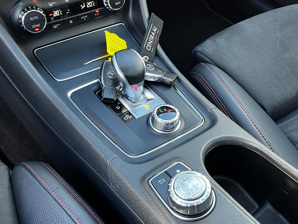 Mercedes-Benz A-Klasse 45 AMG 4MATIC Pano – Armytrix – Camera – Leder – Navi – 381PK – Cruise Control - Afbeelding 22