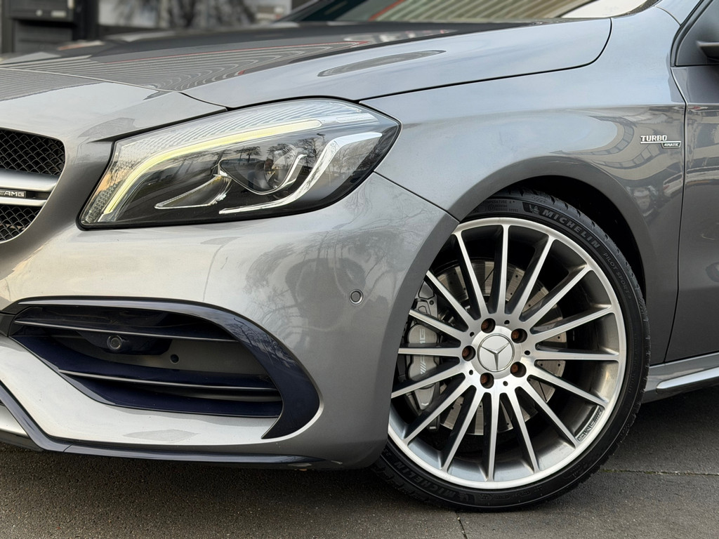 Mercedes-Benz A-Klasse 45 AMG 4MATIC Pano – Armytrix – Camera – Leder – Navi – 381PK – Cruise Control - Afbeelding 31