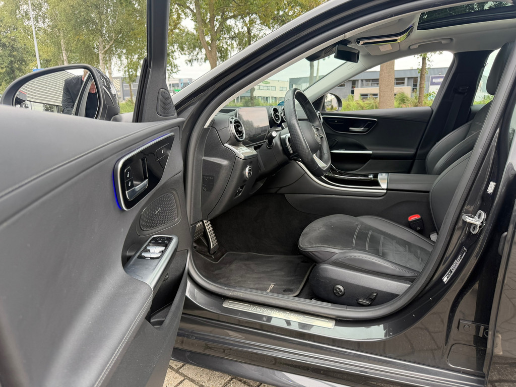 Mercedes-Benz C-Klasse Estate 300 e AMG Line 313PK Pano – Carplay – ACC – Hud – 360Camera – Led - Afbeelding 29
