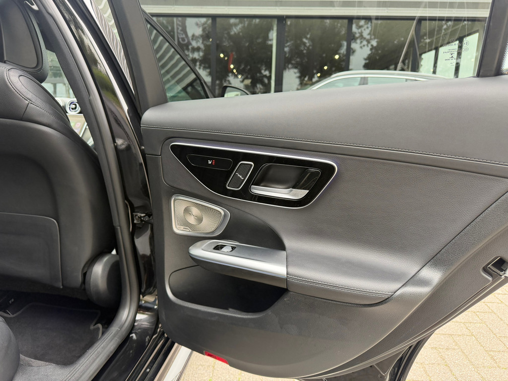 Mercedes-Benz C-Klasse 200 4MATIC AMG Burmester – Pano – Keyless – Carplay – Hud – ACC - Afbeelding 31
