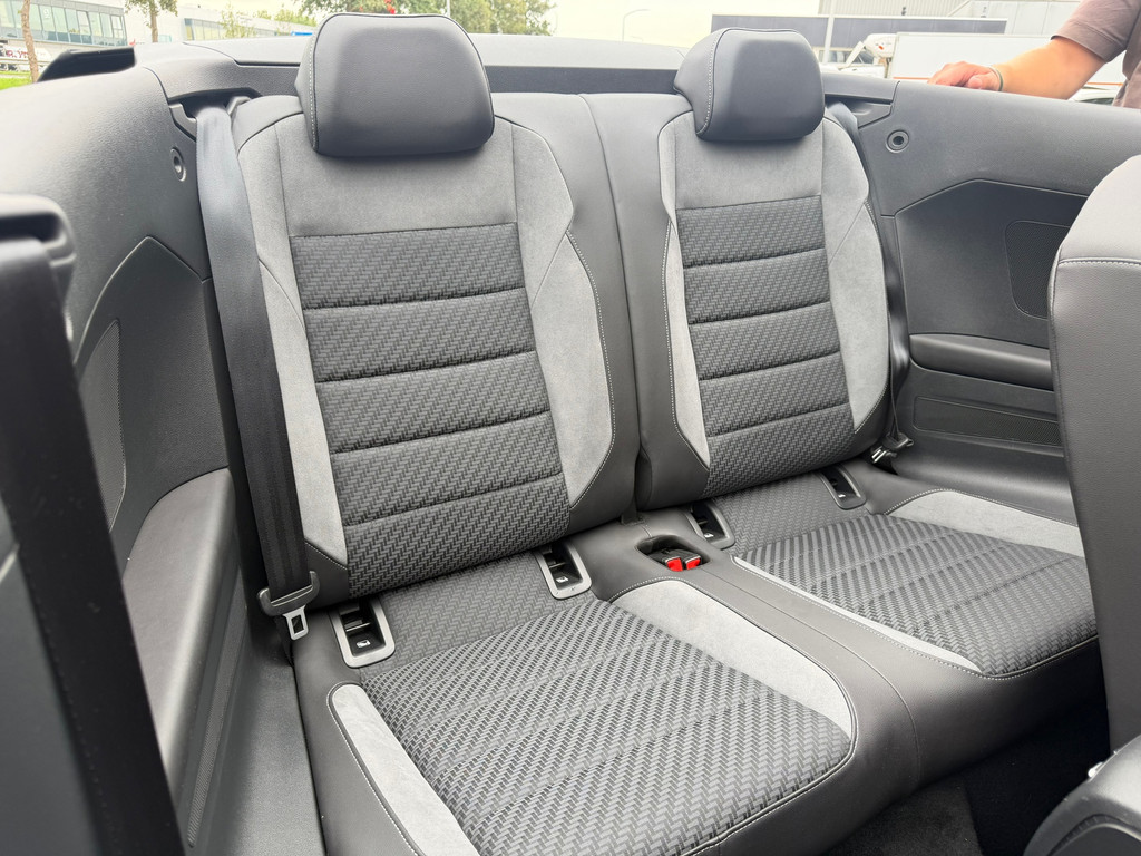 Volkswagen T-Roc Cabrio 1.5 TSI R-Line ACC – Carplay – Camera – Virtual-cockpit – 150PK – DSG - Afbeelding 29