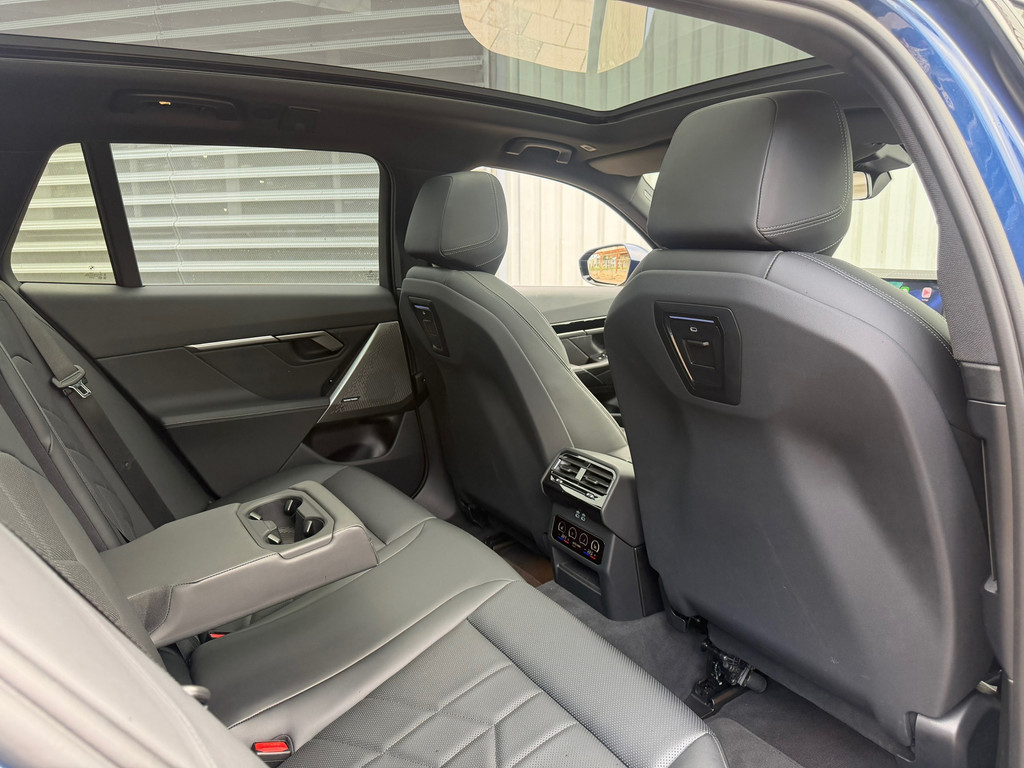 BMW 5 Serie Touring 530e M-Sport Pano – Harman&Kardon – ACC – Memory – 4wielbesturing – Keyless – 300PK - Afbeelding 30