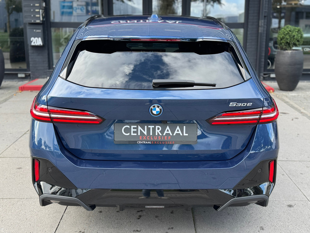 BMW 5 Serie Touring 530e M-Sport Pano – Harman&Kardon – ACC – Memory – 4wielbesturing – Keyless – 300PK - Afbeelding 5
