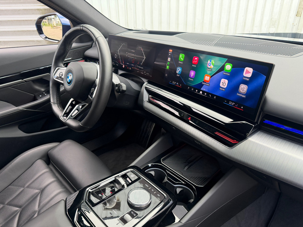 BMW 5 Serie Touring 530e M-Sport Pano – Harman&Kardon – ACC – Memory – 4wielbesturing – Keyless – 300PK - Afbeelding 9