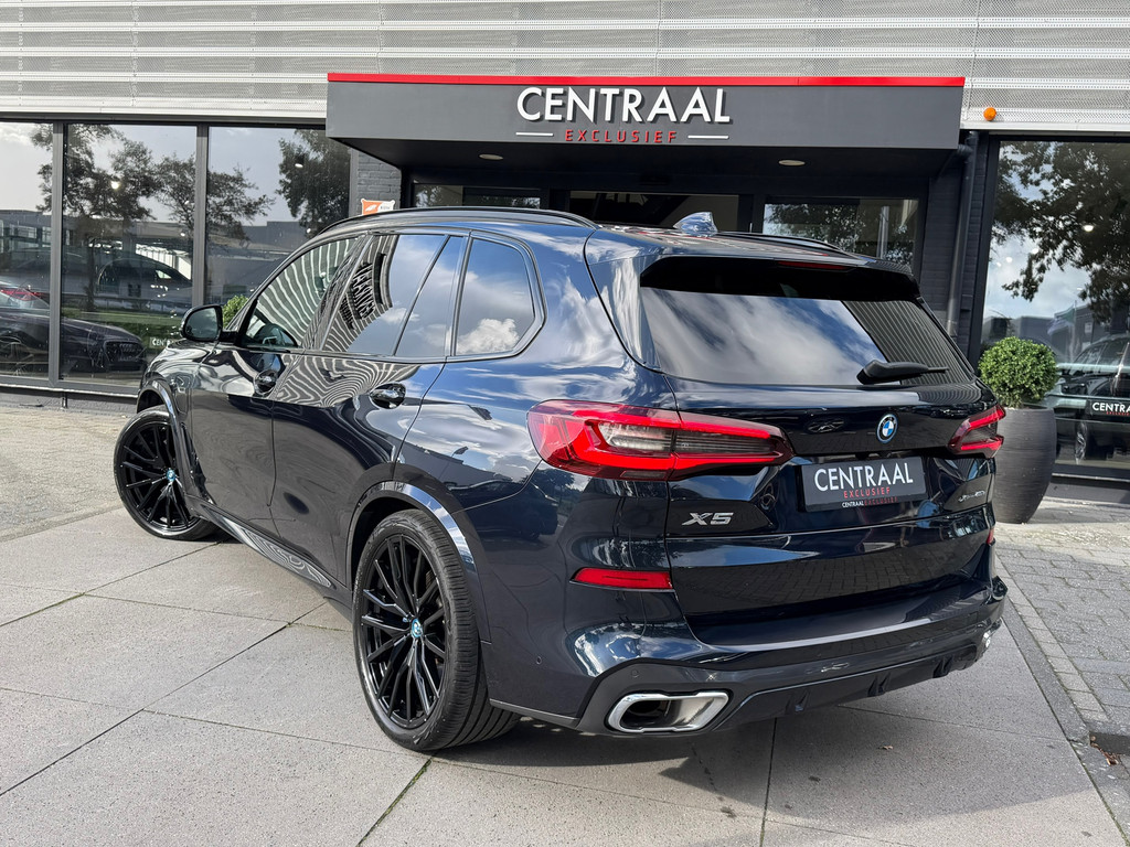 BMW X5 XDrive45e High Exe Pano – Memory – Keyless – ACC – Carplay – Btw – 395PK - Afbeelding 4