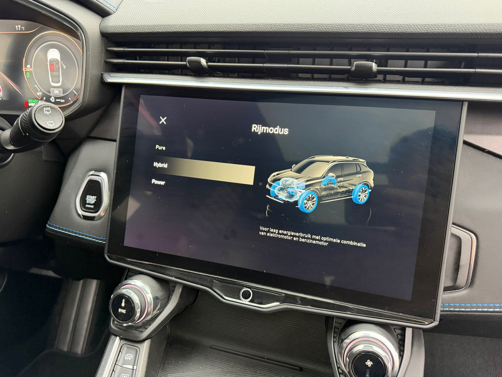 Lynk & Co 01 1.5 Zwarte Hemel – Pano – NL-Auto – Keyless – Infinity – Camera – Carplay – Memory - Afbeelding 40