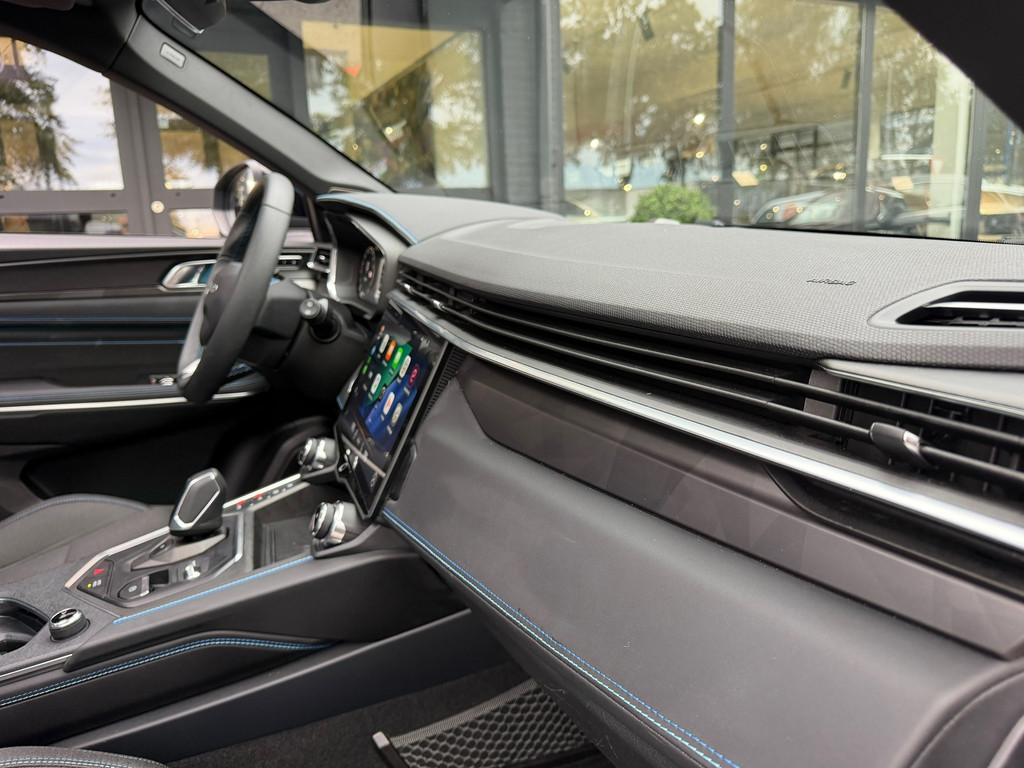 Lynk & Co 01 1.5 Zwarte Hemel – Pano – NL-Auto – Keyless – Infinity – Camera – Carplay – Memory - Afbeelding 41