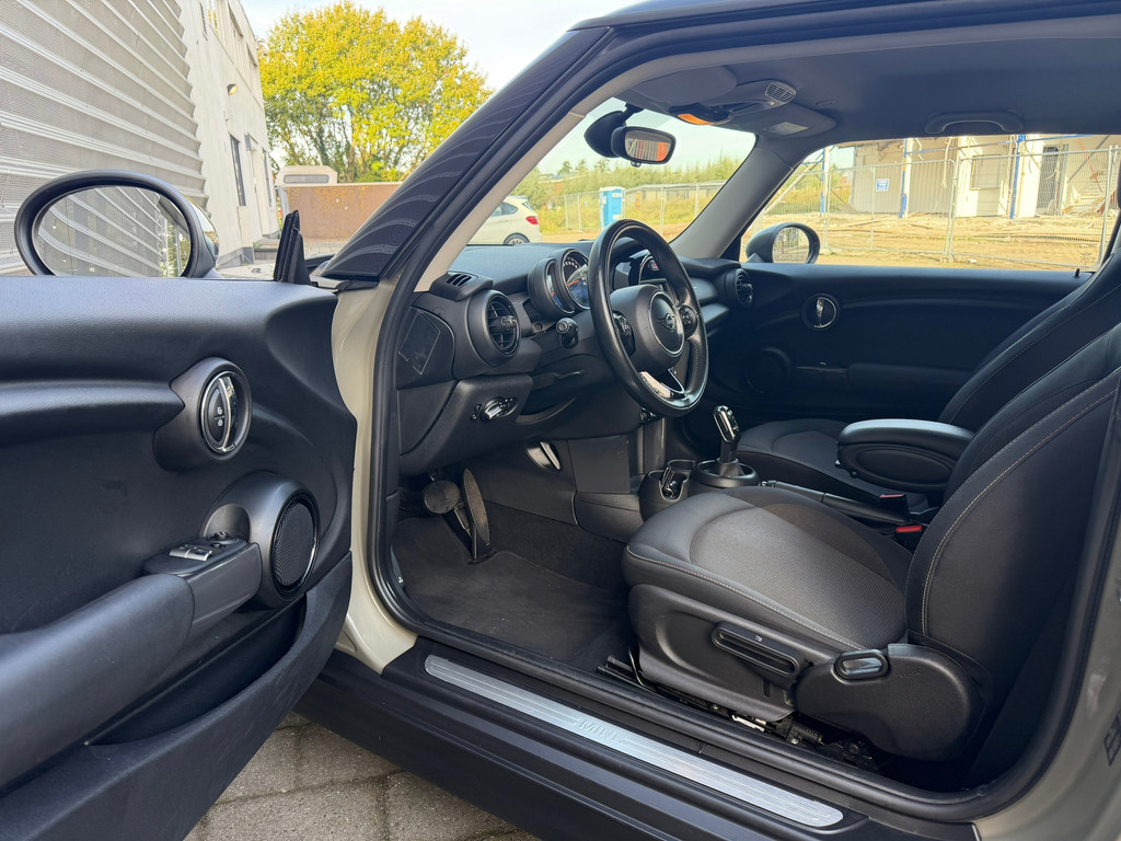 MINI 3-deurs 1.5 Cooper Pepper Autom – Carplay – Origineel-NL – Navi – PDC – 136PK – Cruisecontrol - Afbeelding 30