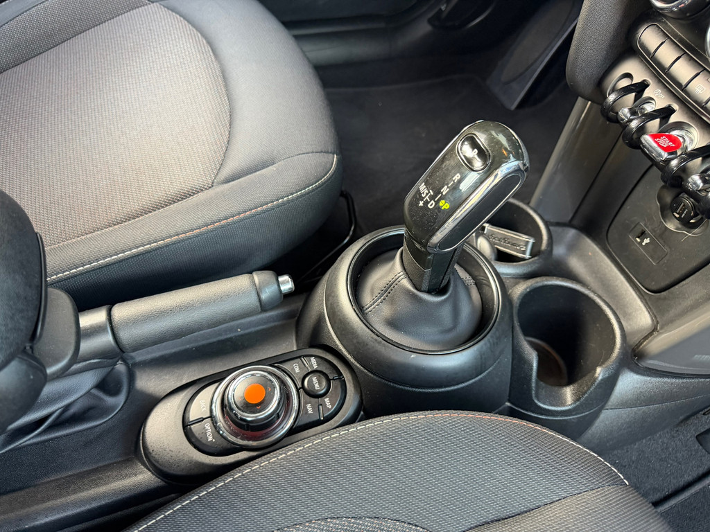 MINI 3-deurs 1.5 Cooper Pepper Autom – Carplay – Origineel-NL – Navi – PDC – 136PK – Cruisecontrol - Afbeelding 9
