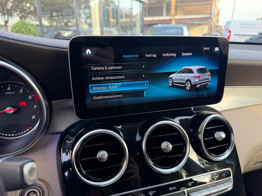 Mercedes-Benz GLC 200 Premium Plus Leder – Keyless – Led – Carplay - Afbeelding 9