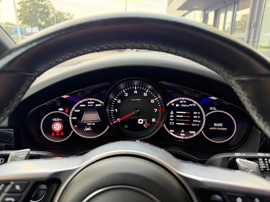 Porsche Cayenne 3.0 Pano – SportChrono – Memory – ACC – Luchtvering – Bosé – PDLS - Afbeelding 10