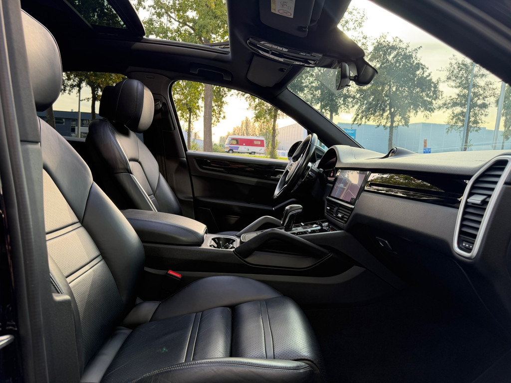 Porsche Cayenne 3.0 Pano – SportChrono – Memory – ACC – Luchtvering – Bosé – PDLS - Afbeelding 8