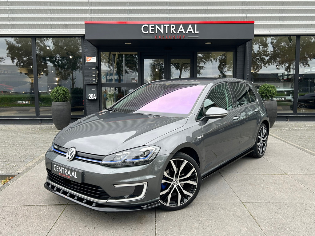 Volkswagen e-Golf E-Golf – NL-Auto – SOH 89 procent – Leder – CarPlay – Camera – ACC