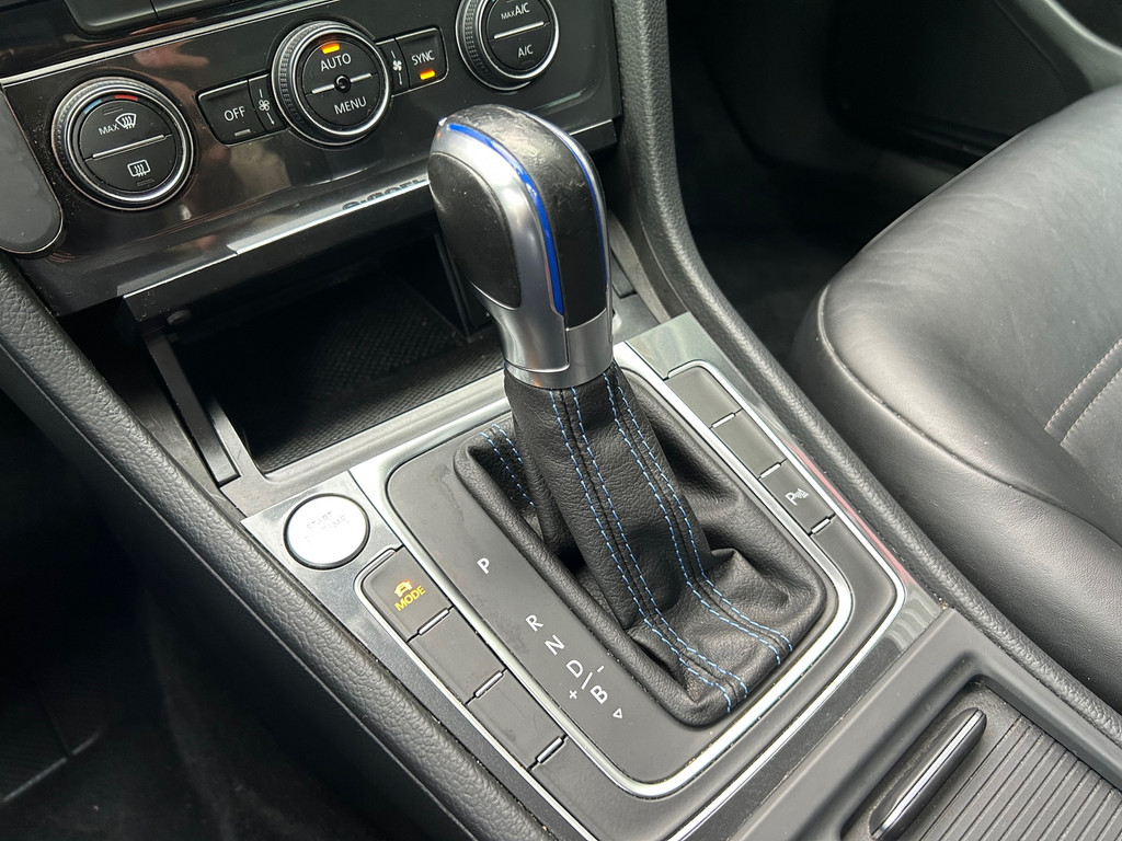 Volkswagen e-Golf E-Golf – NL-Auto – SOH 89 procent – Leder – CarPlay – Camera – ACC - Afbeelding 10